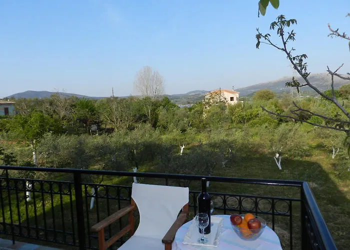 Spasmeni Vrisi Lygia (Lefkada)